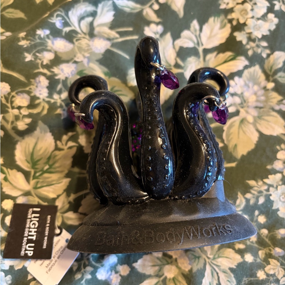 Bath & Body Works Halloween NEW Kraken soap holder
